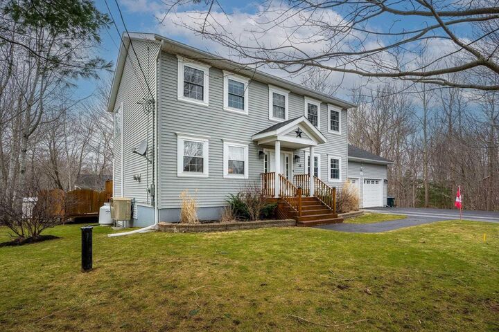 Property Photo: 34 Gravenstein Drive NS B0P 1E0