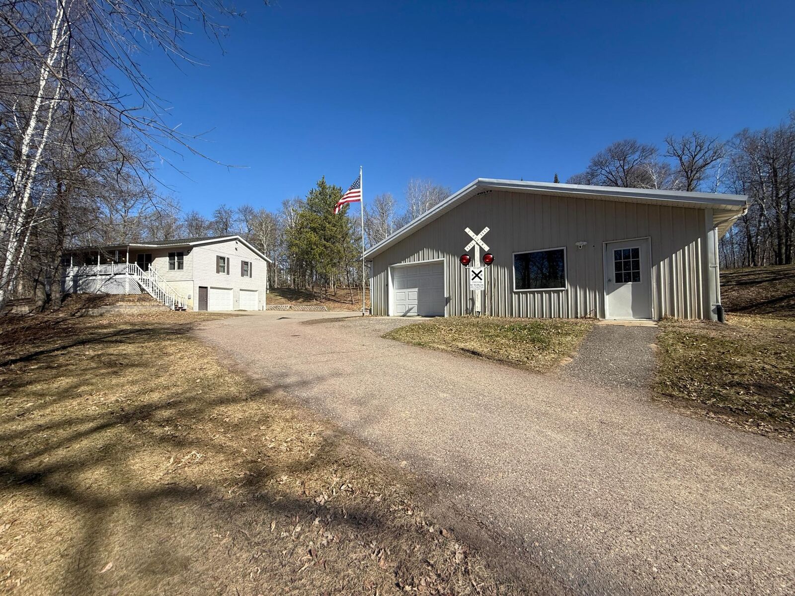 Property Photo:  18684 County 20  MN 56470 