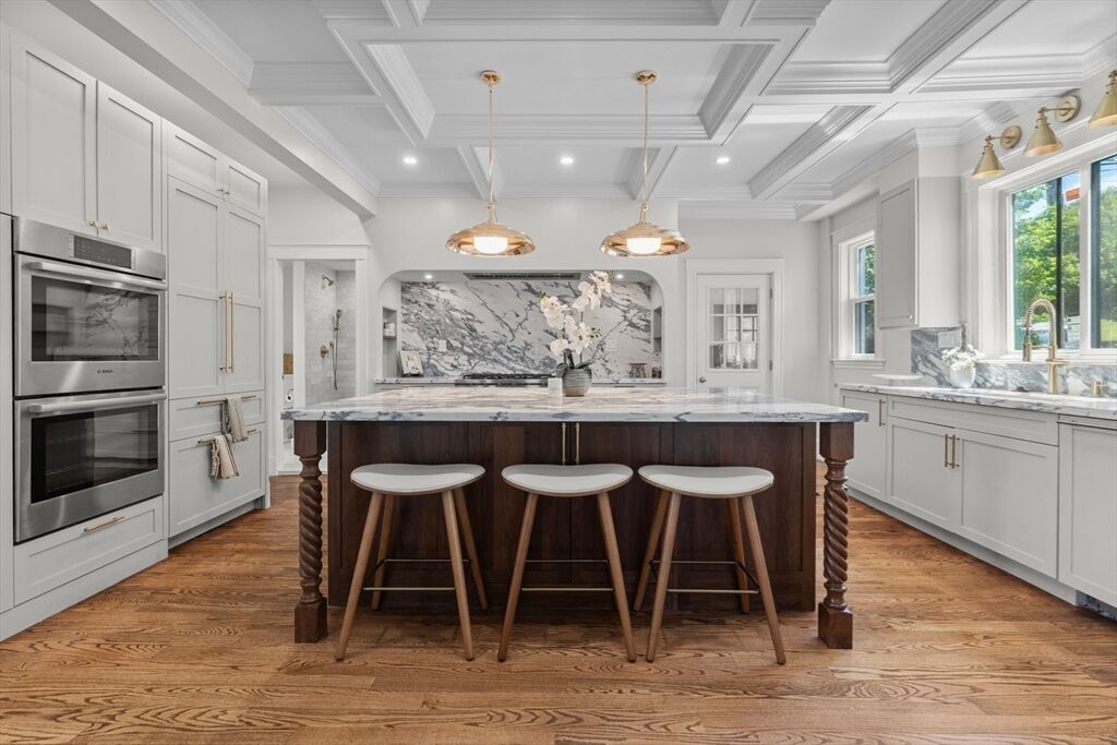 Property Photo:  199 Palfrey St  MA 02472 