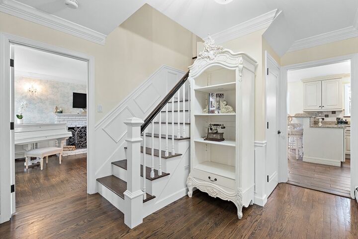 Property Photo:  40 Pinewood Rd  MA 02482 