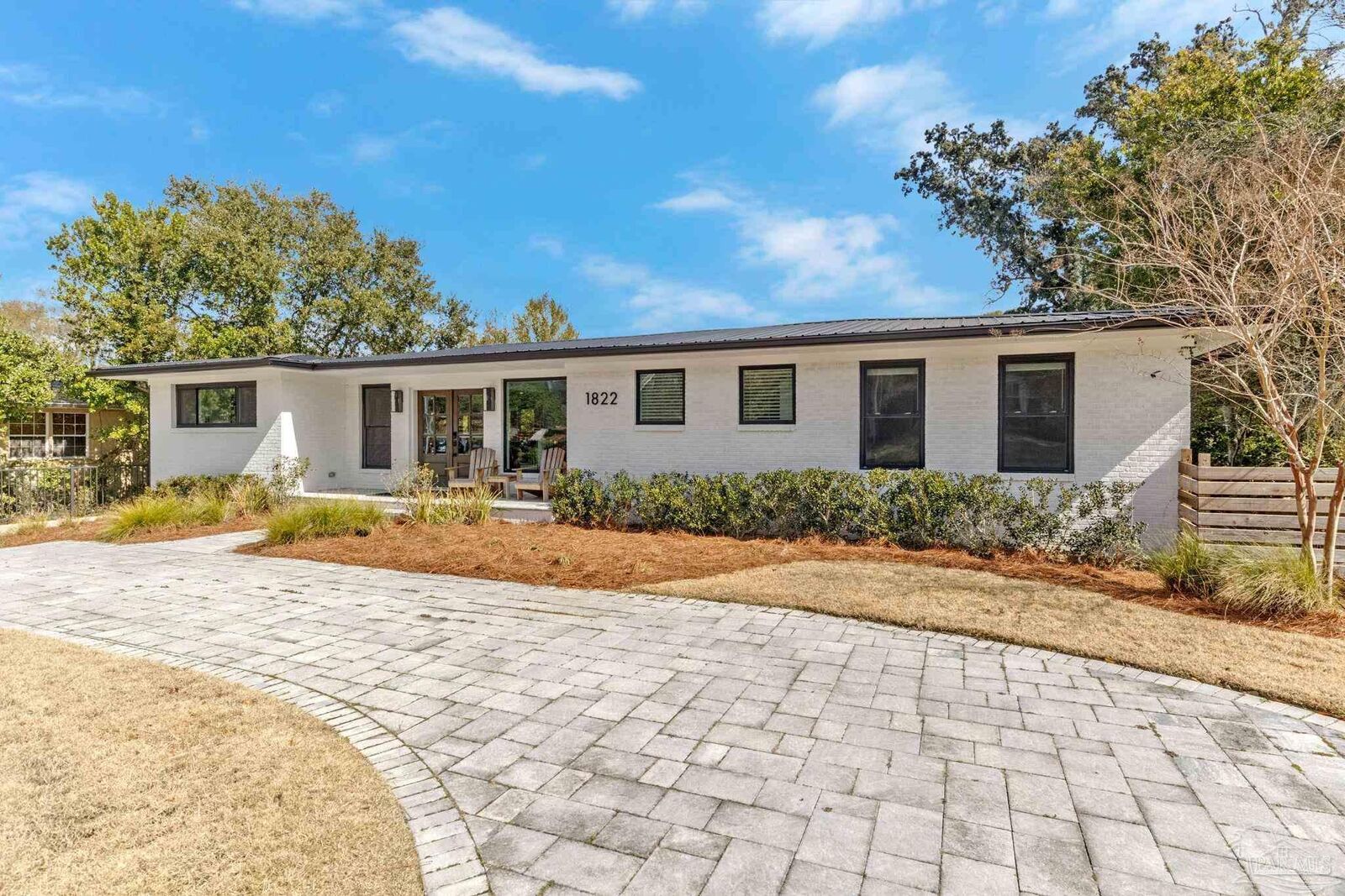 Property Photo:  1822 Whaley Ave  FL 32503 