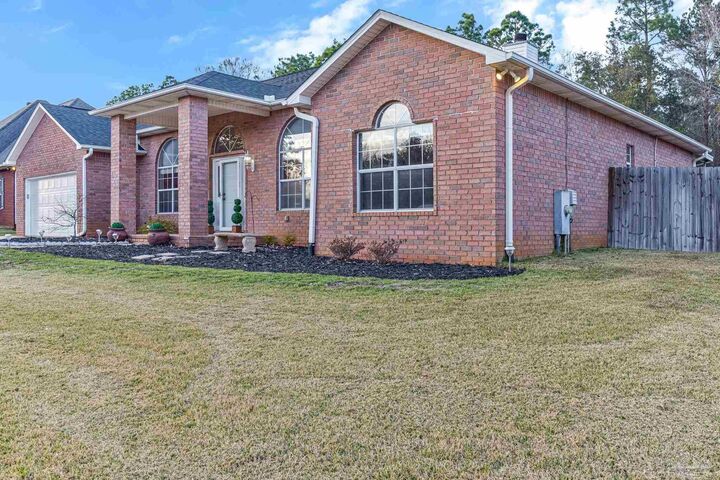 Property Photo:  5371 Stafford Cir  FL 32571 