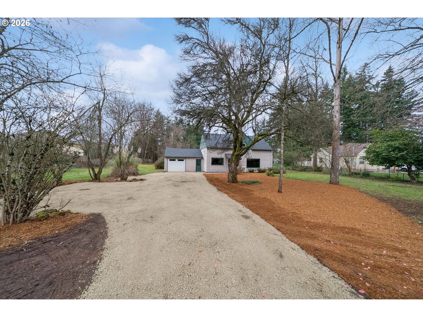 Property Photo:  20085 Highway 213  OR 97045 