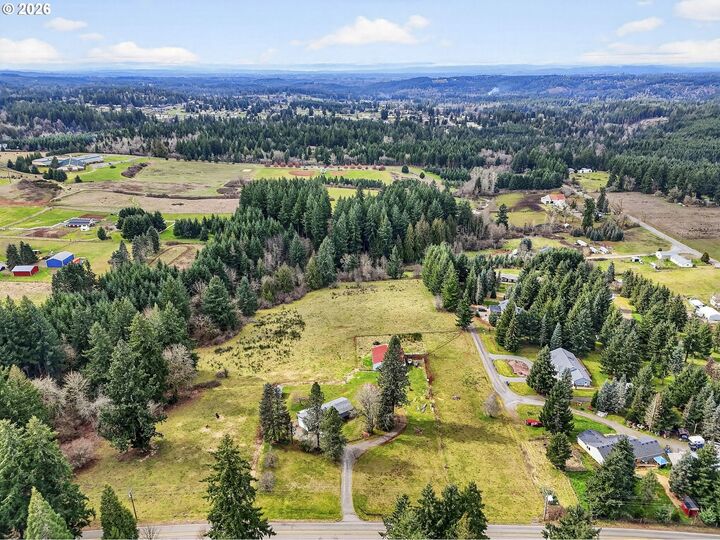 Property Photo:  30187 S Grays Hill Rd  OR 97017 