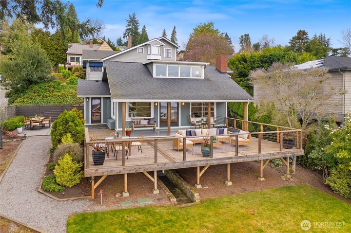 Property Photo:  1531  36th Avenue S  WA 98144 