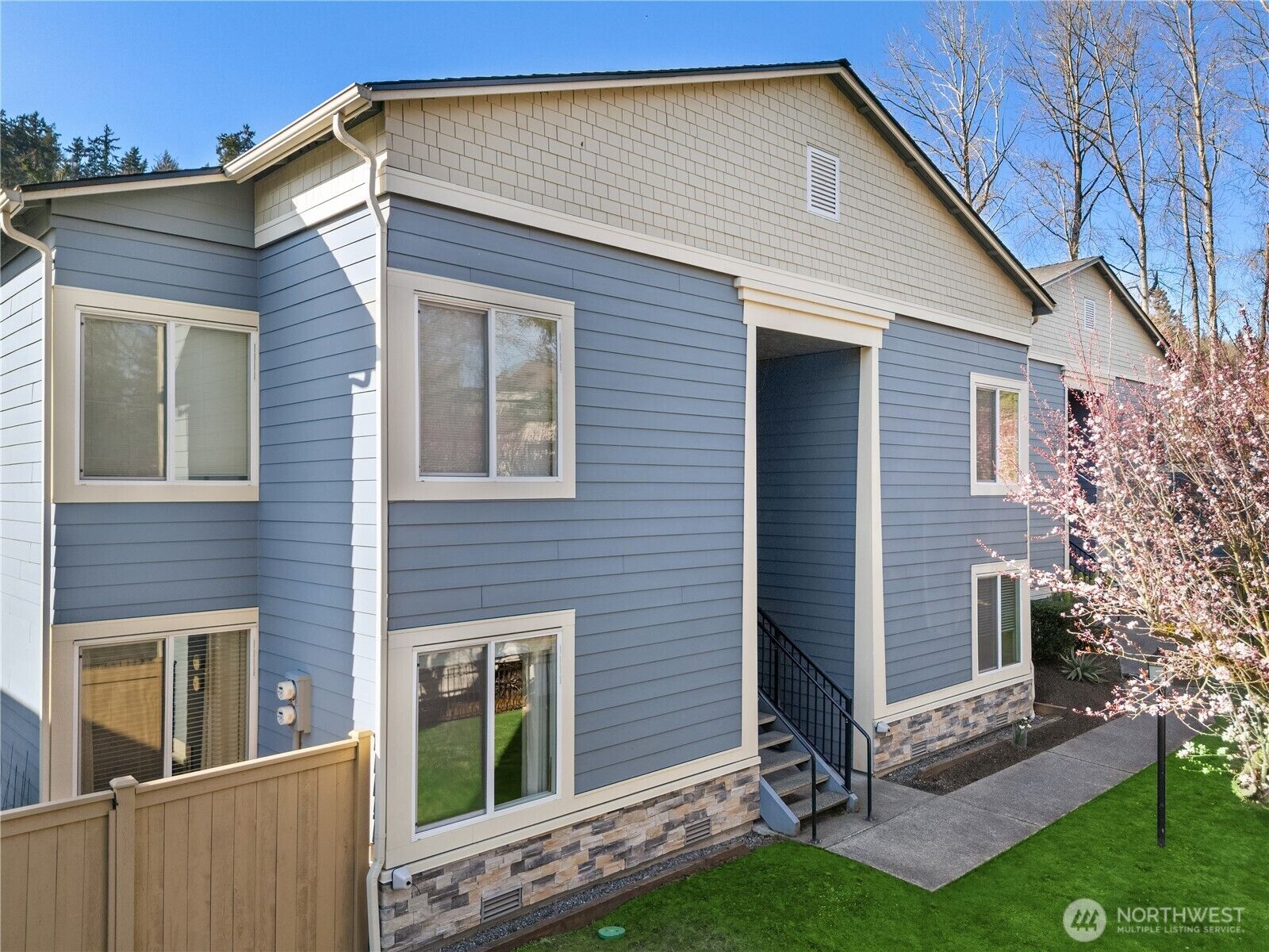 Property Photo:  11905  93rd Avenue NE A104  WA 98034 