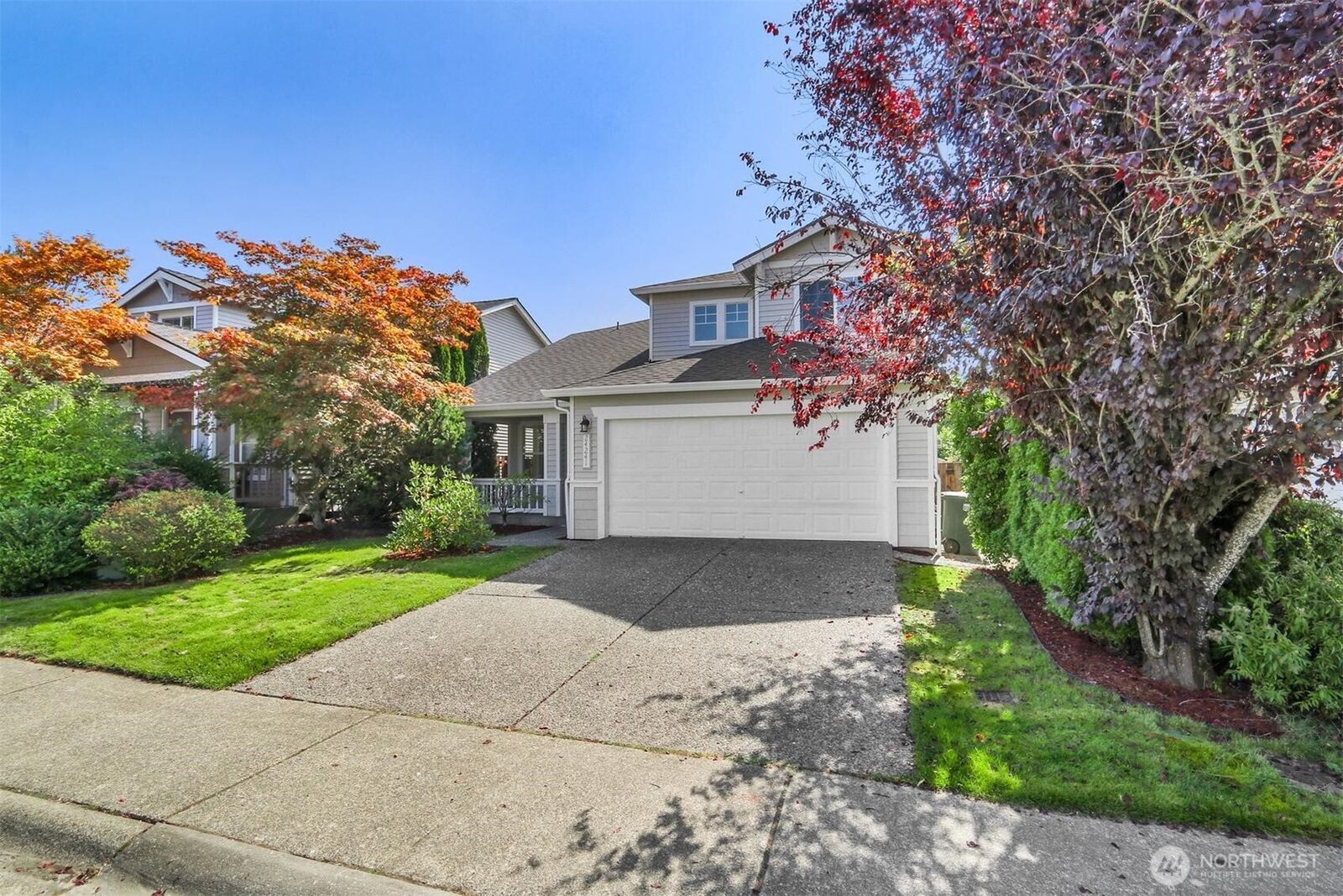 Property Photo: 24241 SE 10th Place WA 98075