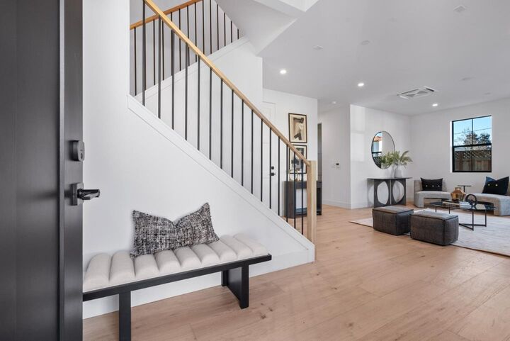 Property Photo:  101 Sunnyside Court  CA 95008 