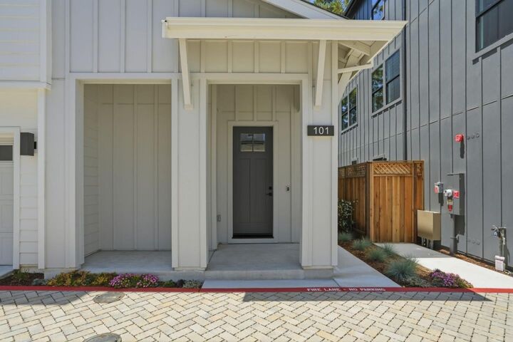 Property Photo: 101 Sunnyside Court CA 95008