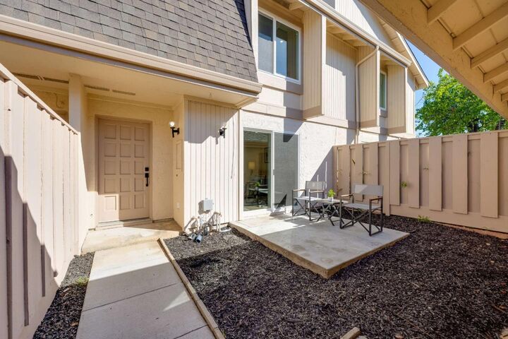 Property Photo: 11032 Firethorne Drive CA 95014