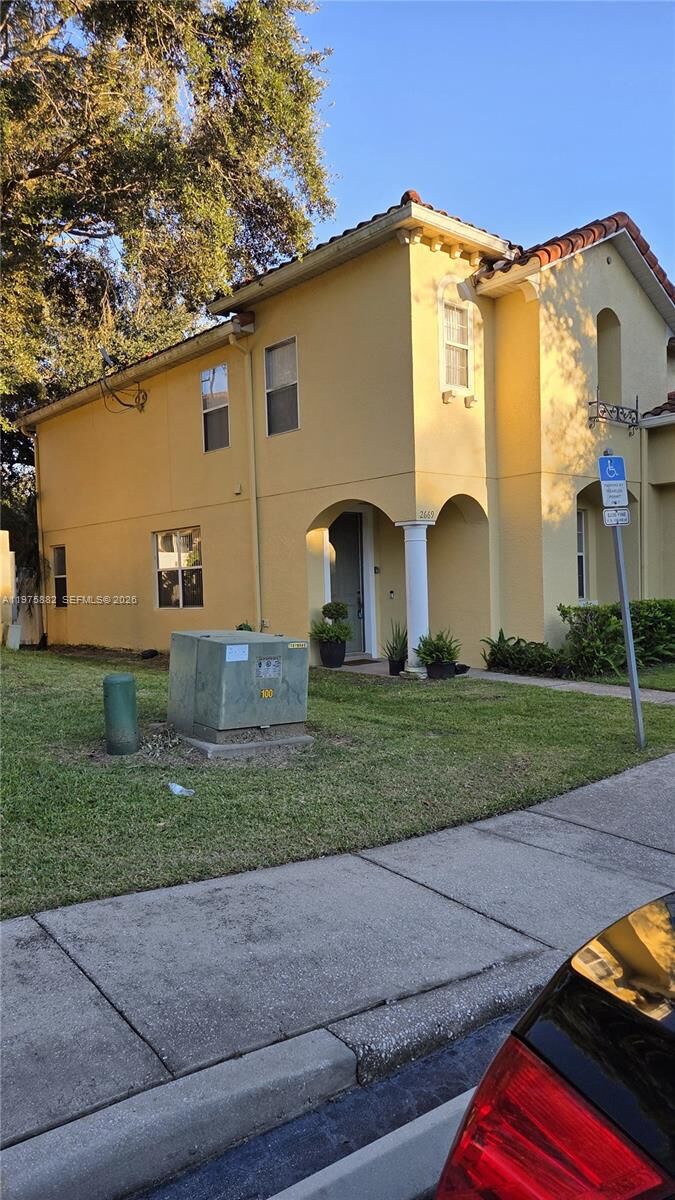 Property Photo:  2669 Mayaguana Street 2669  FL 34747 