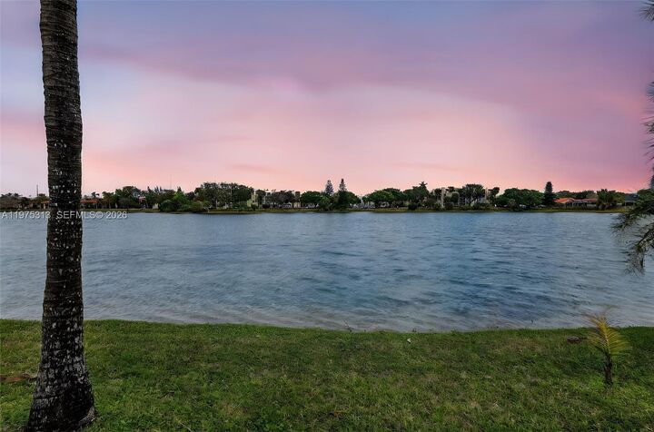 Property Photo:  877 NE 195th St 422  FL 33179 