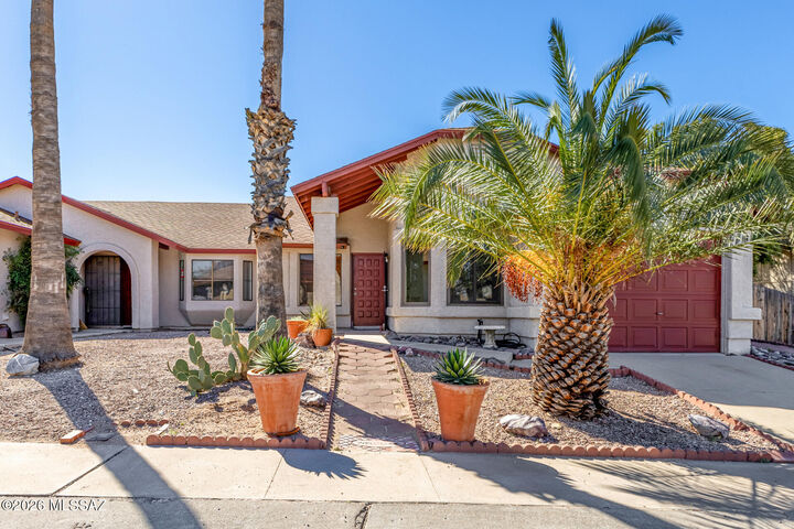 Property Photo:  9954 E Desert Aire Drive  AZ 85730 