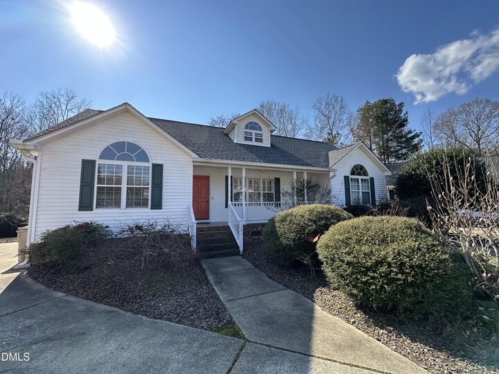 Property Photo: 121 Blackthorne Place NC 27529