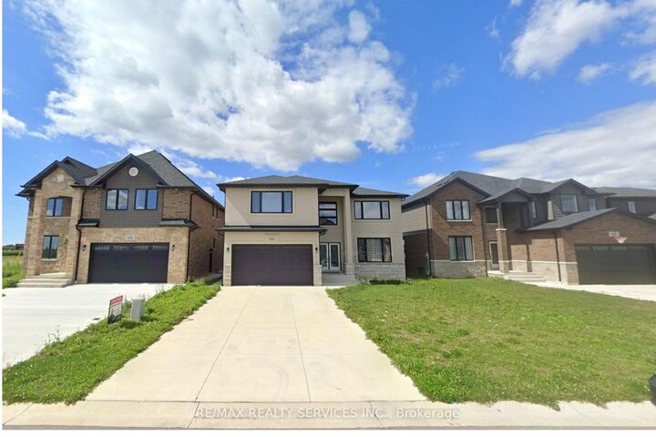 Property Photo: 150 Tuscany Trail ON N7M 0R9