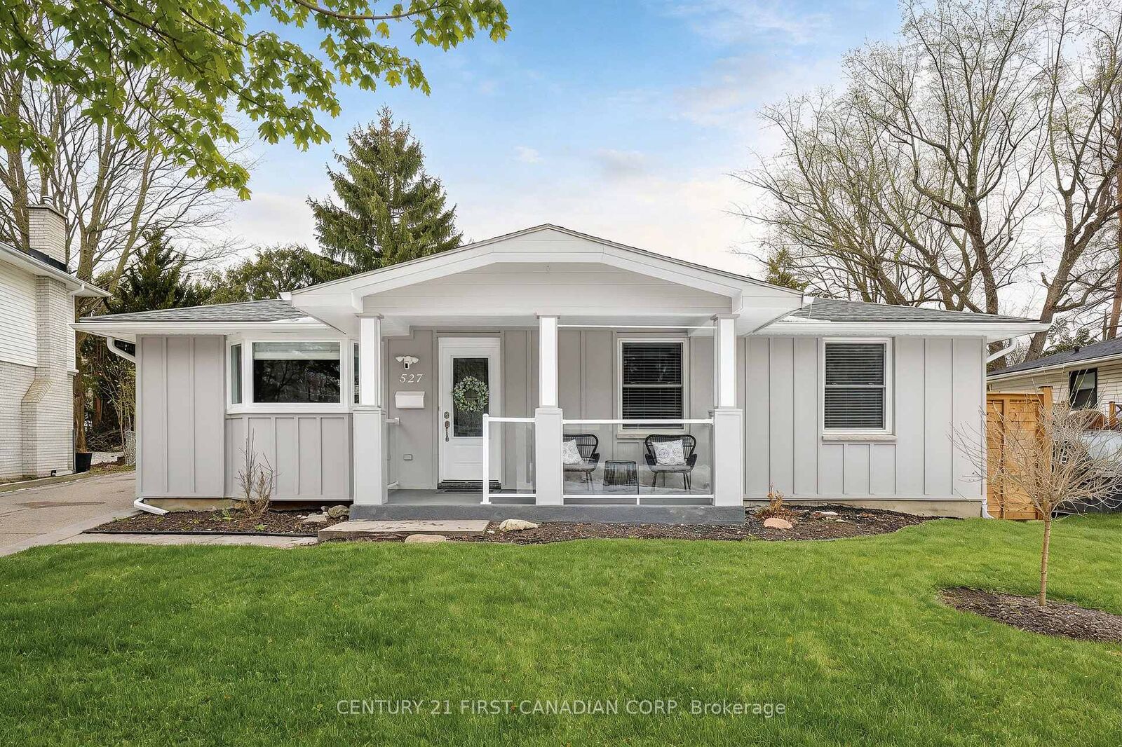 Photo de la propriété:  527 Belvedere Avenue  ON N6K 2R4 