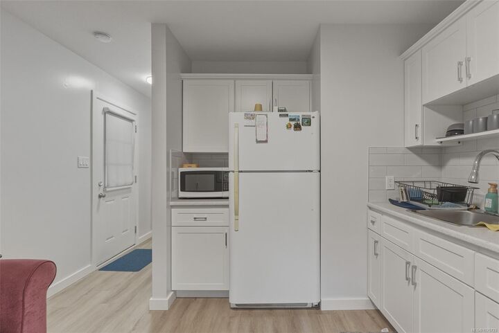 Property Photo:  1178/1180 Tattersall Dr  BC V8P 1Y9 