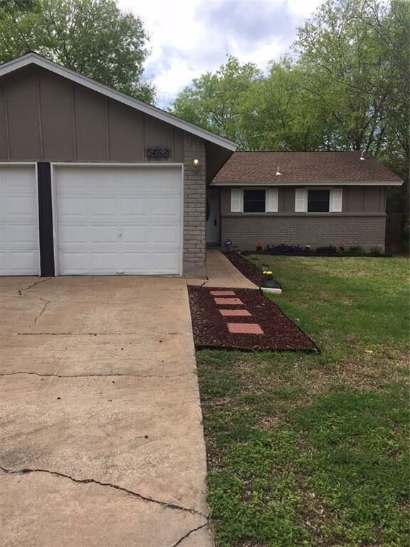 Property Photo:  1658 Chippeway Lane  TX 78745 