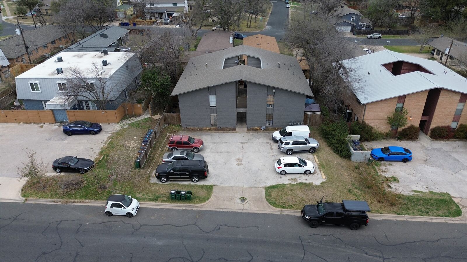 Property Photo: 2220 Mission Hill Drive TX 78741