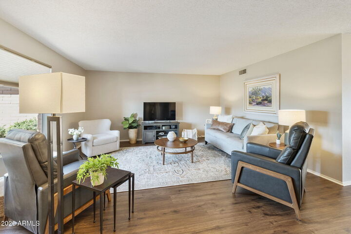 Property Photo: 547 S 80th Street E AZ 85208