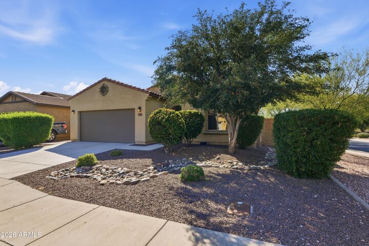 Property Photo:  7651 W Molly Drive  AZ 85383 