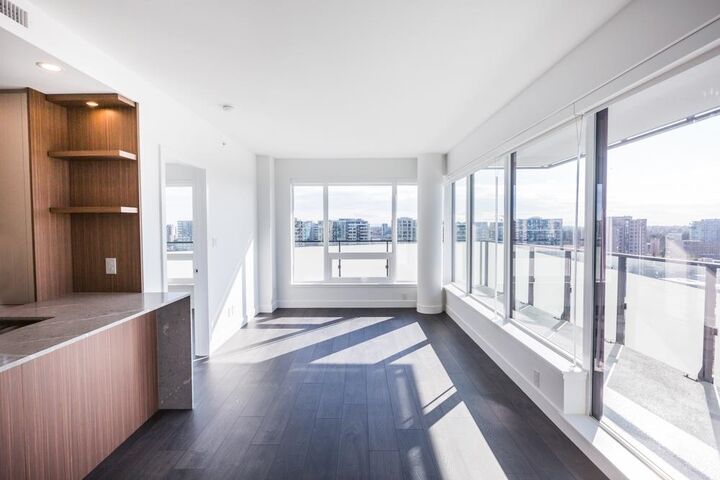 Property Photo: 7977 Lansdowne Road 1408 BC V6X 0X7