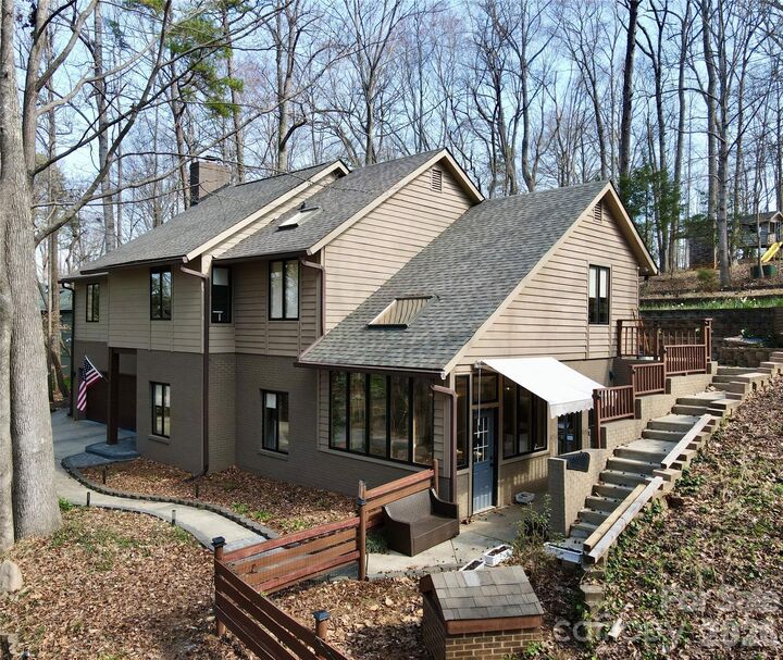 Property Photo:  13634 Pine Harbor Road  NC 28278 