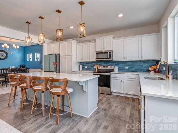 Property Photo:  2485 Andes Drive  NC 28625 