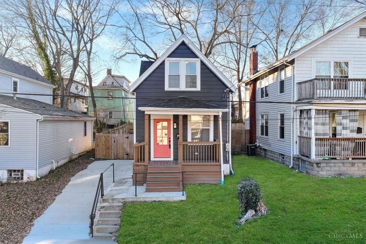 Property Photo:  5121 Rolston Avenue  OH 45212 