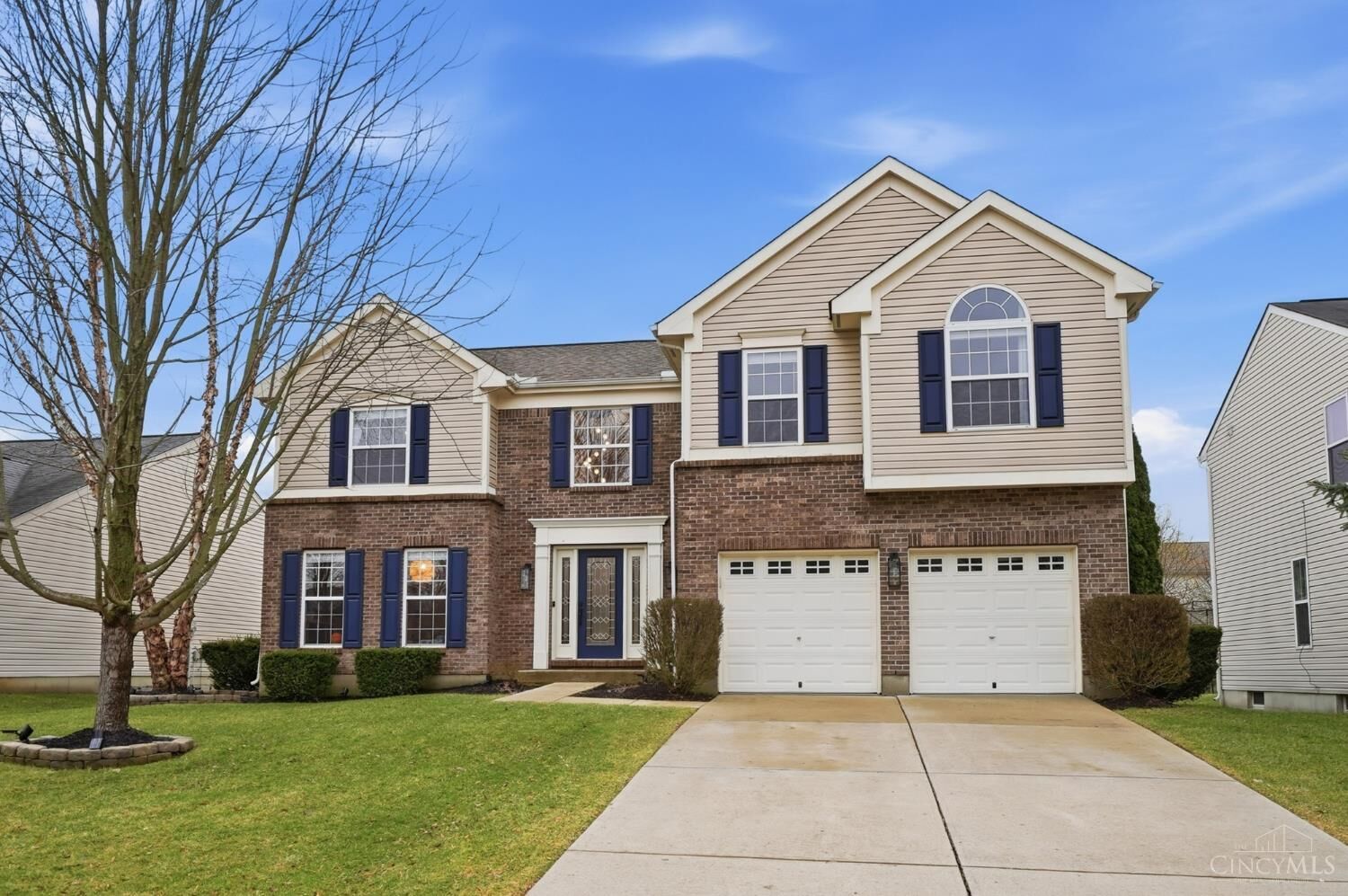 Property Photo:  1327 Chelsea Court  OH 45152 