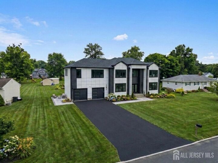 Property Photo:  11 Williams Road  NJ 08824 