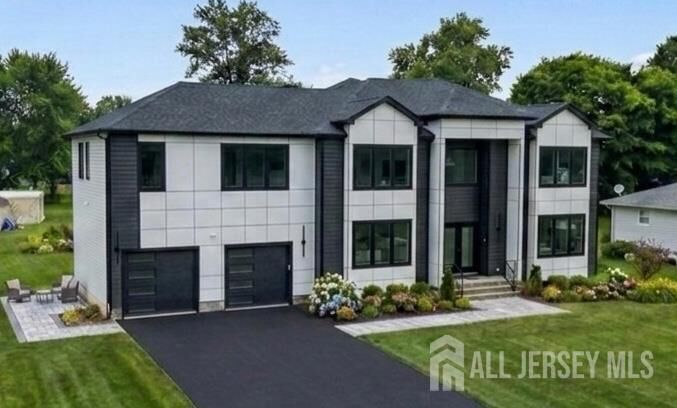 Property Photo:  11 Williams Road  NJ 08824 