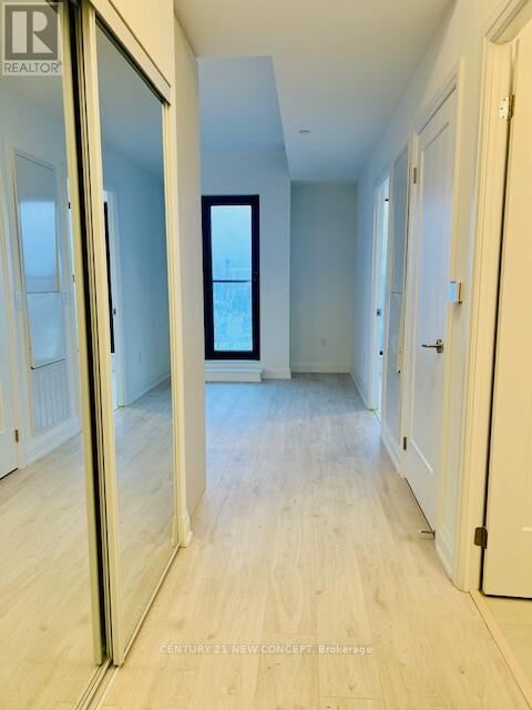 Property Photo: 20 Soudan Avenue 3404 ON M4S 0E2