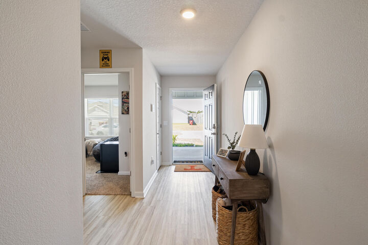 Property Photo:  848 Otto Loop  FL 32539 