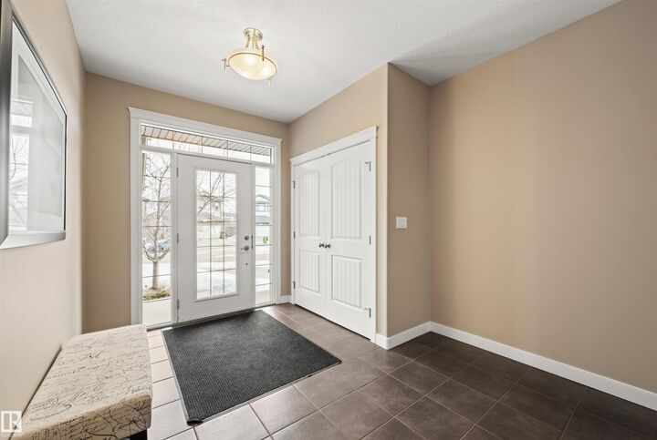 Photo de la propriété:  1477 Wates Link Link SW  AB T6W 0V1 