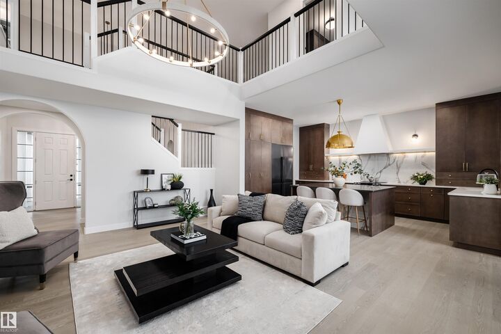 Property Photo: 4638 Chegwin Wynd SW AB T6W 4A8