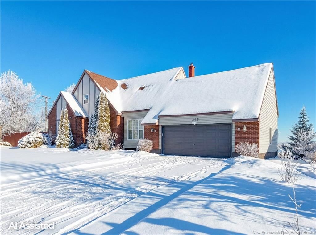 Property Photo:  395 Kimble Drive  NB E3B 6Y5 