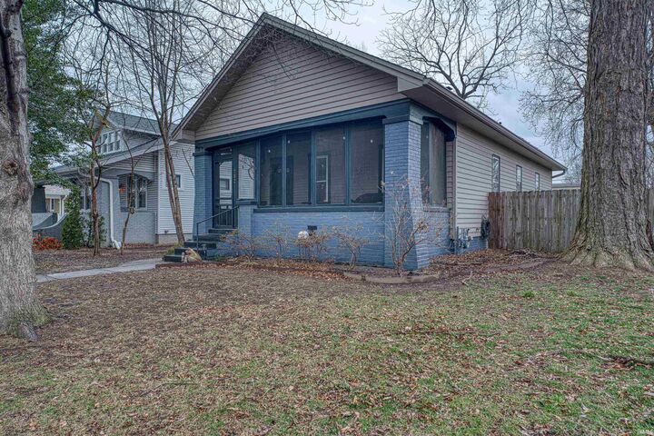 Property Photo:  732 S Norman Avenue  IN 47714 