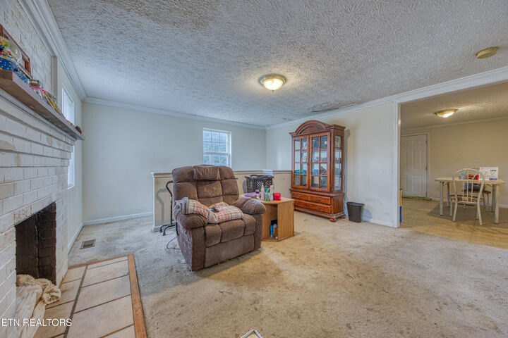 Property Photo:  2225 NW Madison Rd  TN 37912 