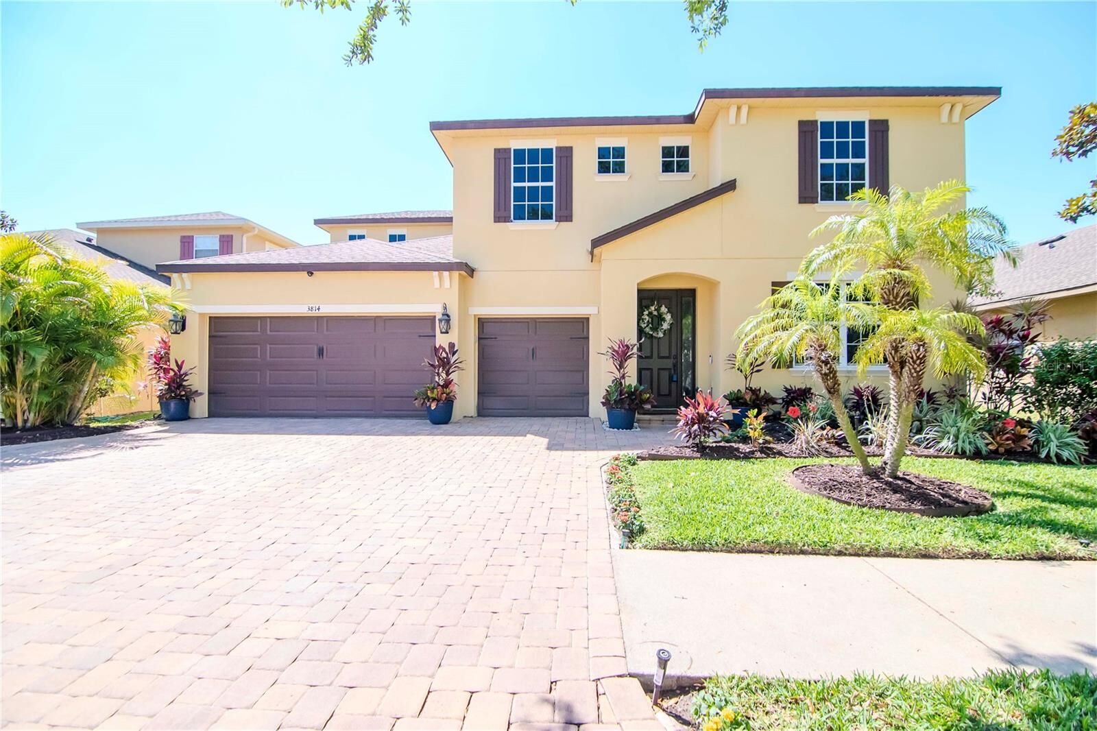 Property Photo:  3814 Evergreen Oaks Drive  FL 33558 