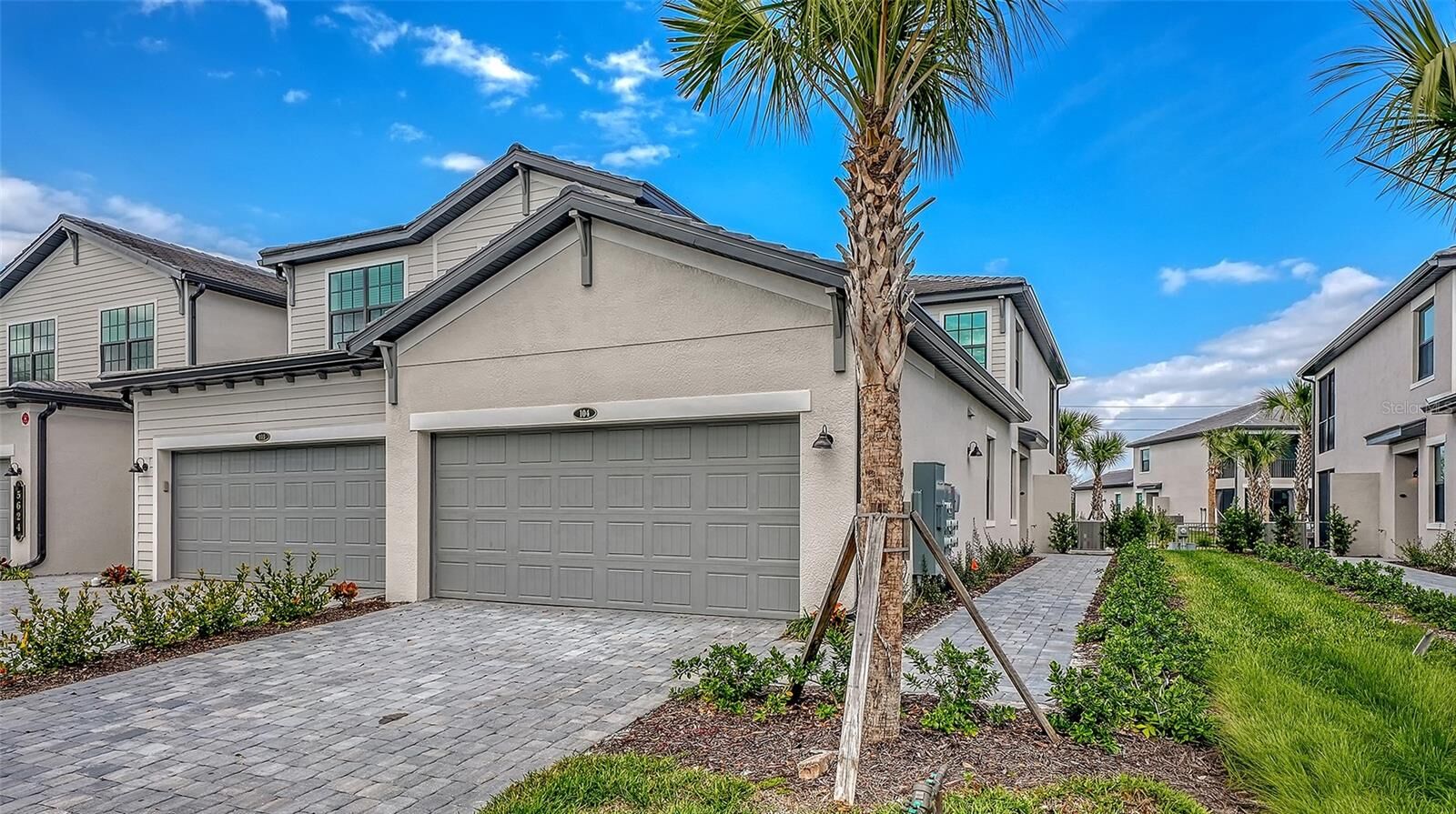 Property Photo:  5624 Summit Pointe Circle 104  FL 34210 