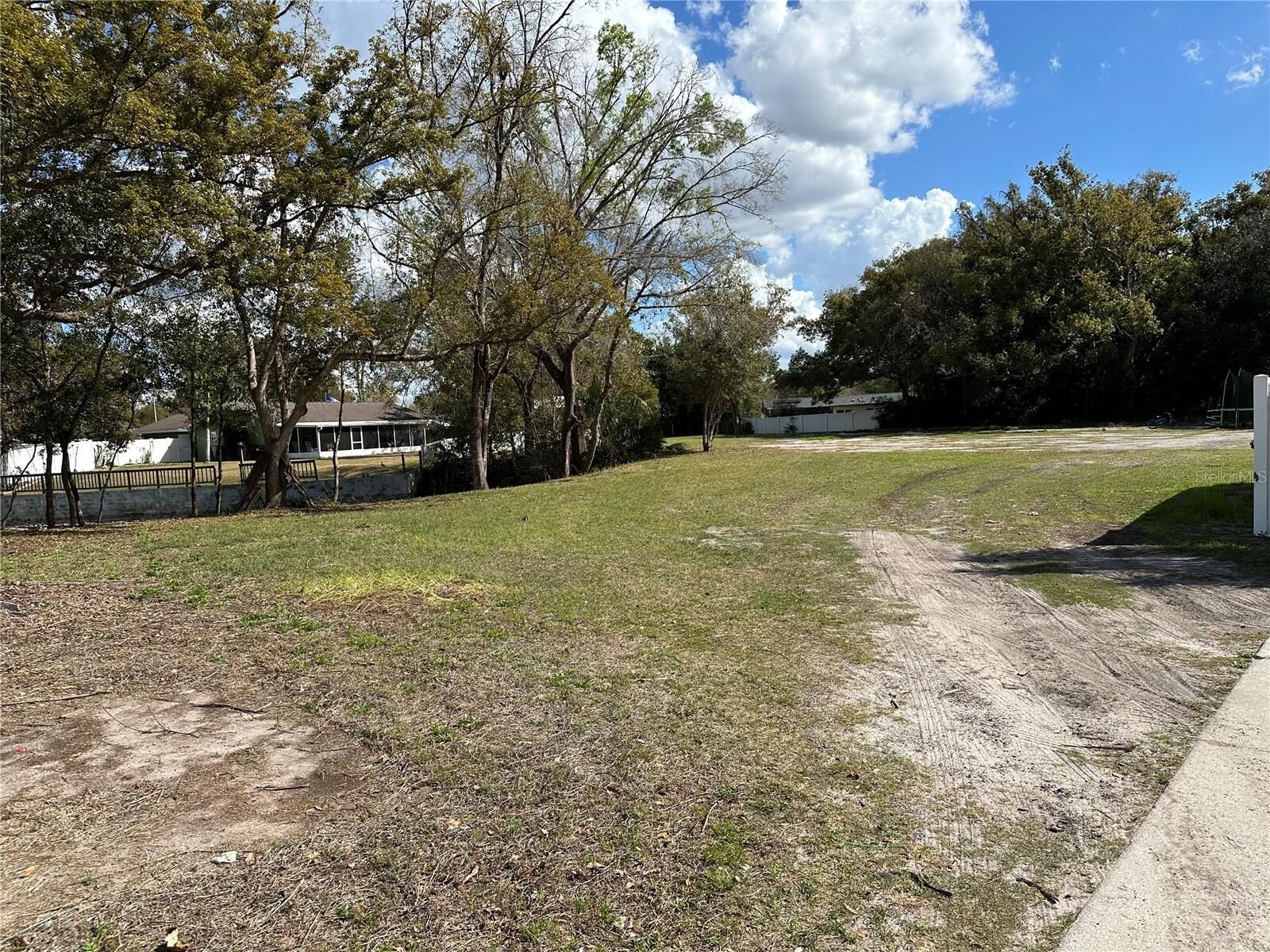 Property Photo:  Sunrise Drive  FL 33549 