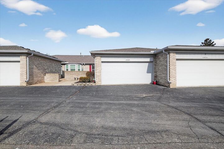 Property Photo:  48564 Hudson Bay Court  MI 48315 