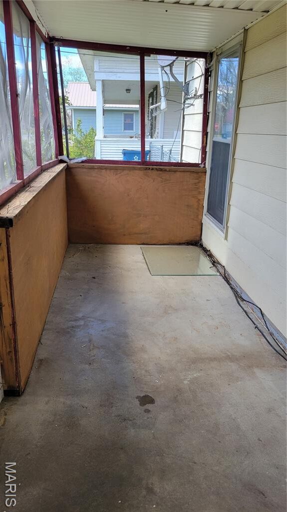 Property Photo:  308 W Cleveland  MO 63834 