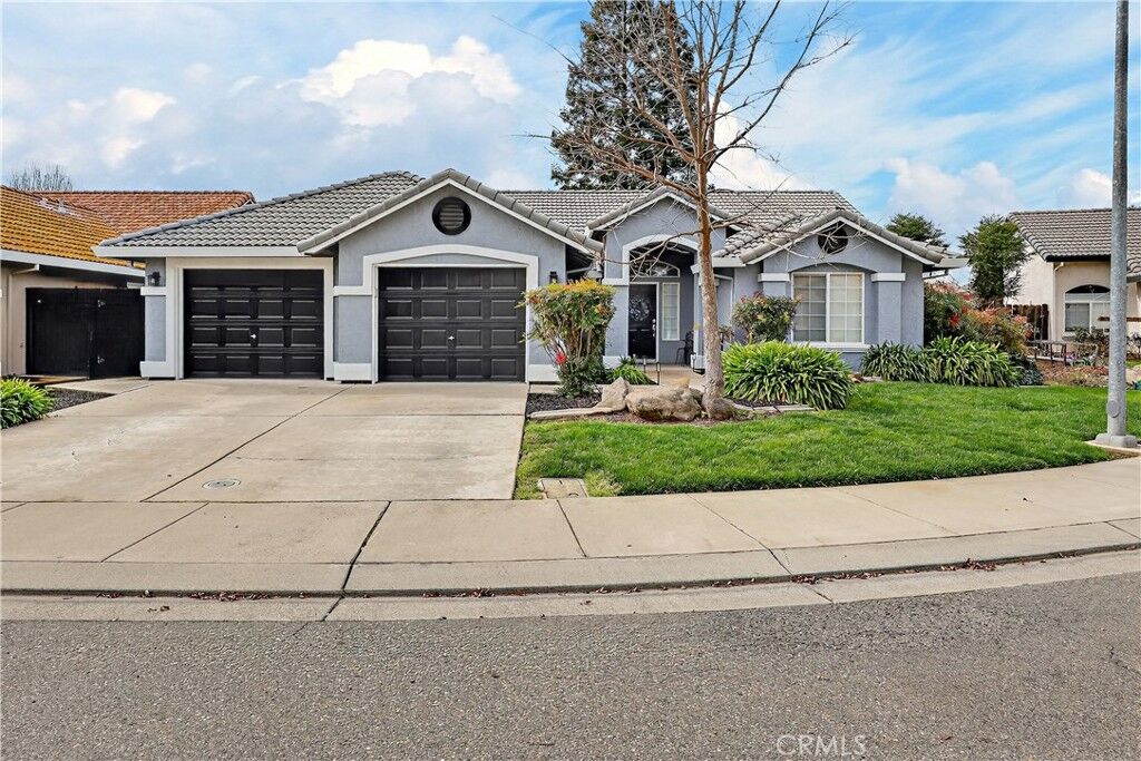Property Photo: 3947 Finch Court CA 95340