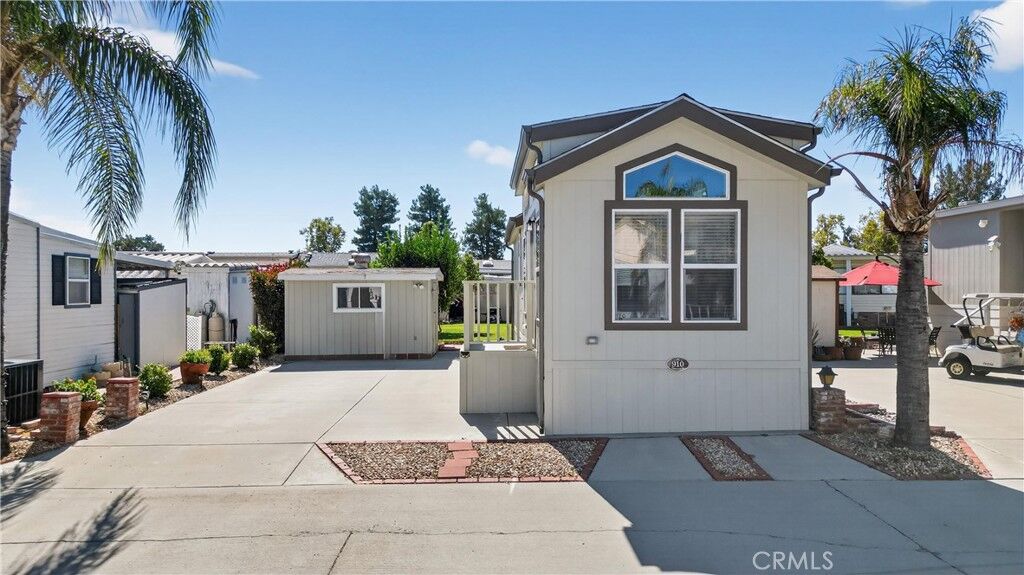 Property Photo:  910 Deerwood  CA 92583 