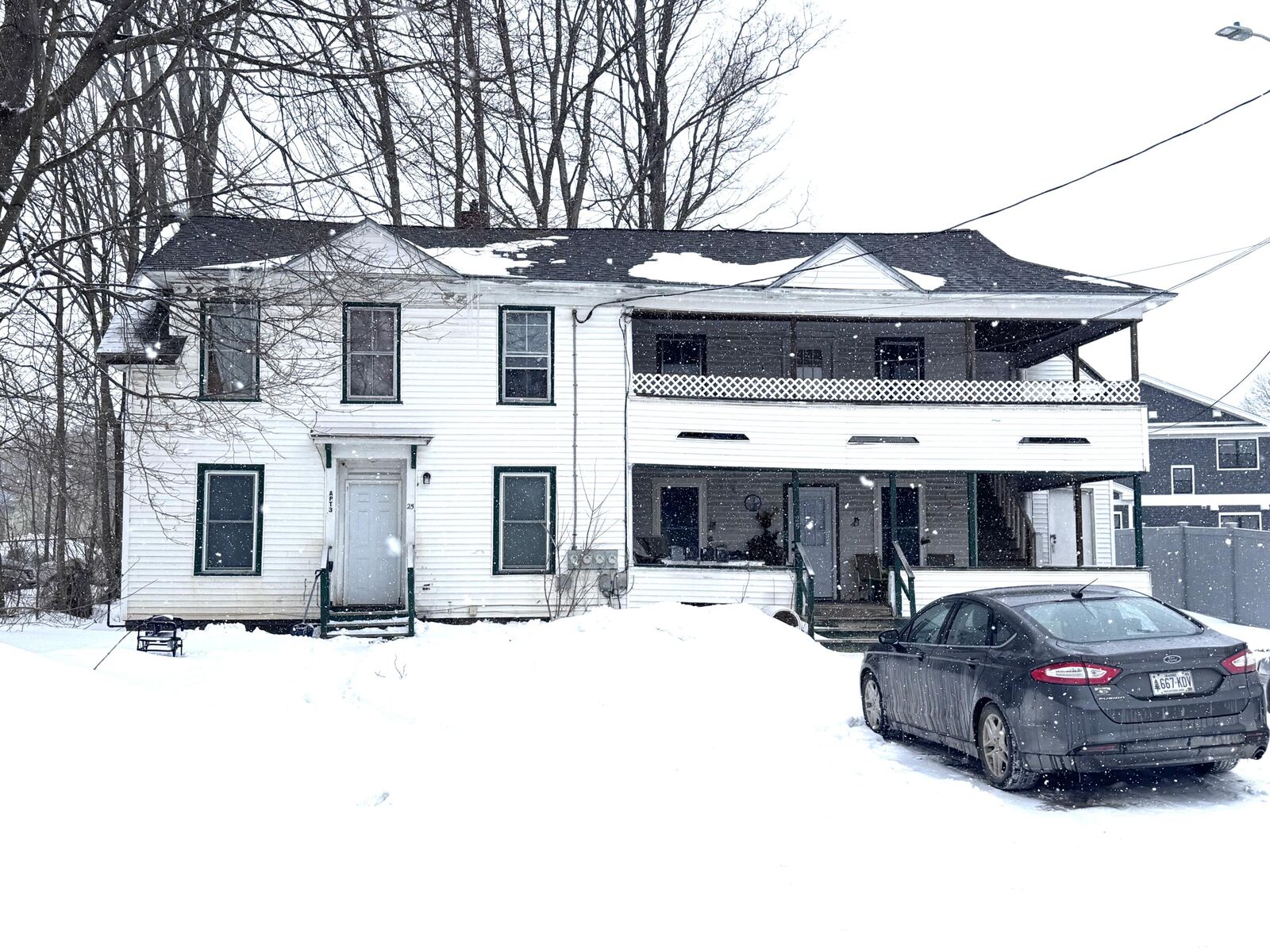 Property Photo:  25 Summer Street  ME 04901 