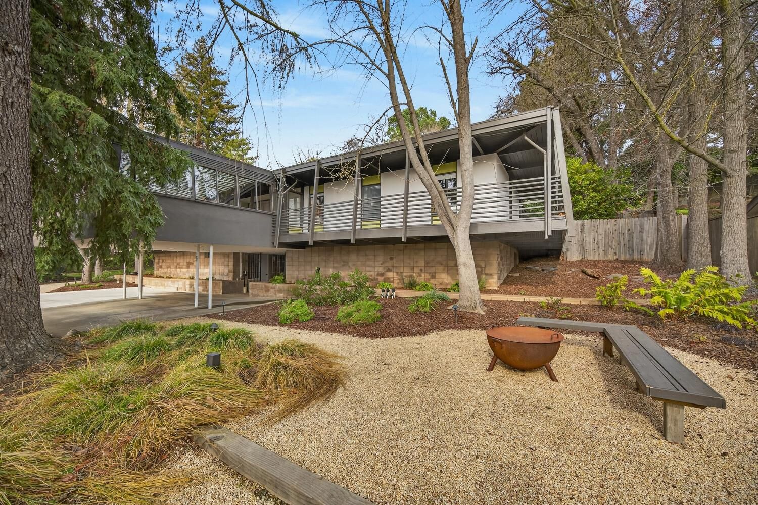 Property Photo:  2051 Lambeth Way  CA 95608 