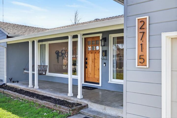 Property Photo:  2715 Ione Street  CA 95821 