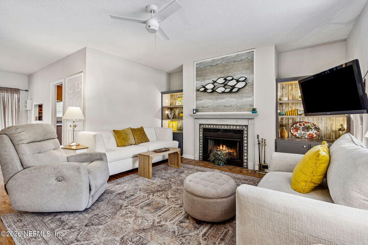 Property Photo:  205 Branch Wood Lane 205  FL 32256 